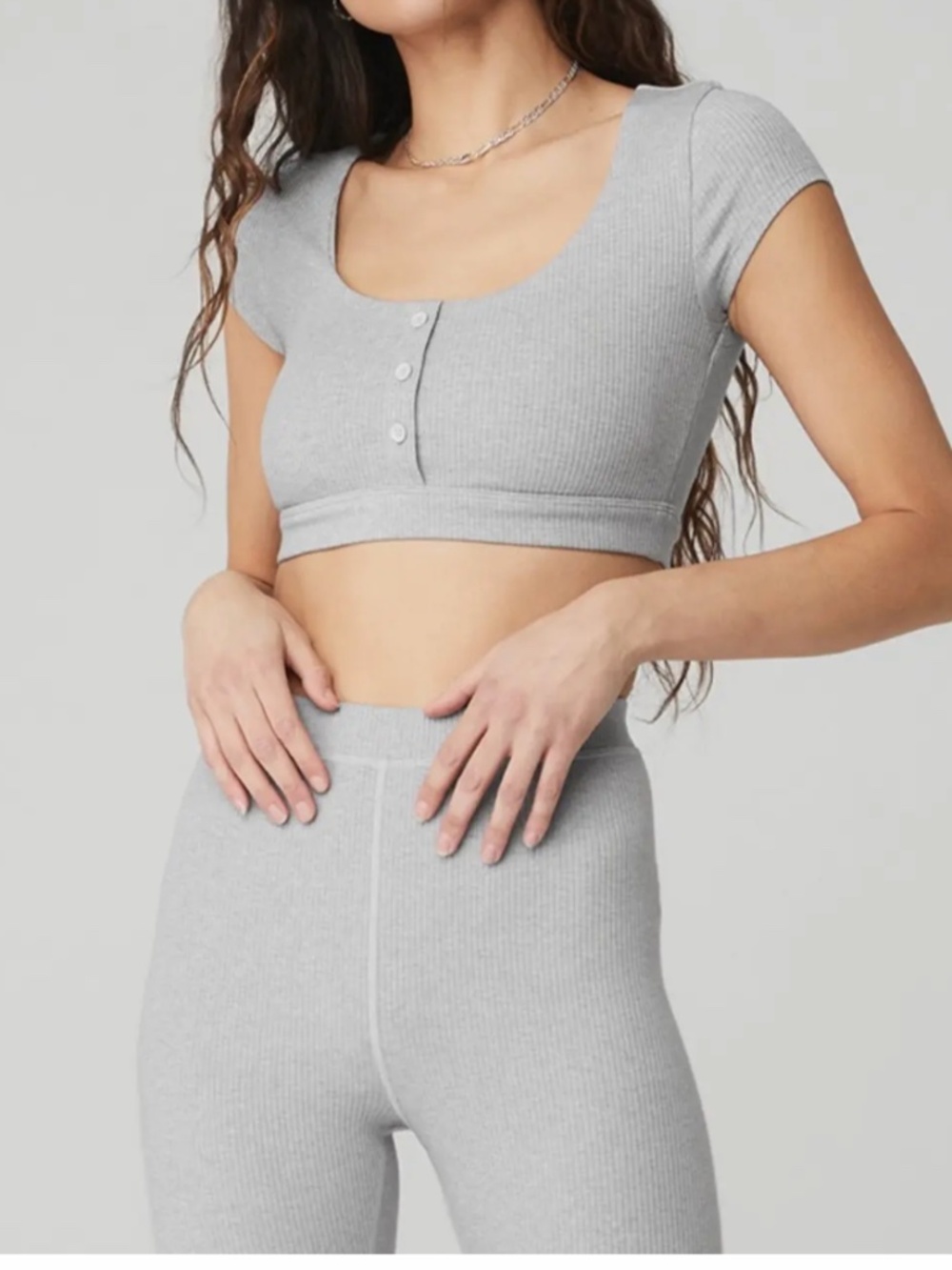 Alo Yoga Blissful Henley Bra Top NWT in Size XS